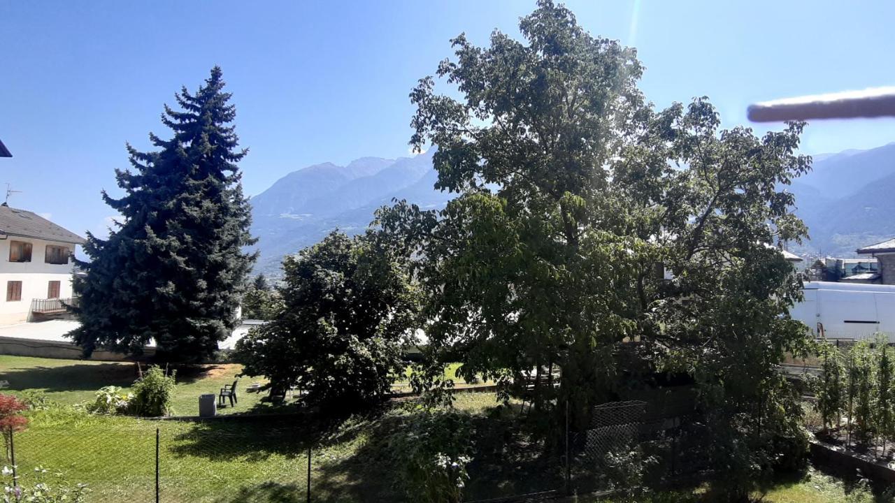 Appartements Le-Z-Aravi-Orazio Aosta Eksteriør bilde